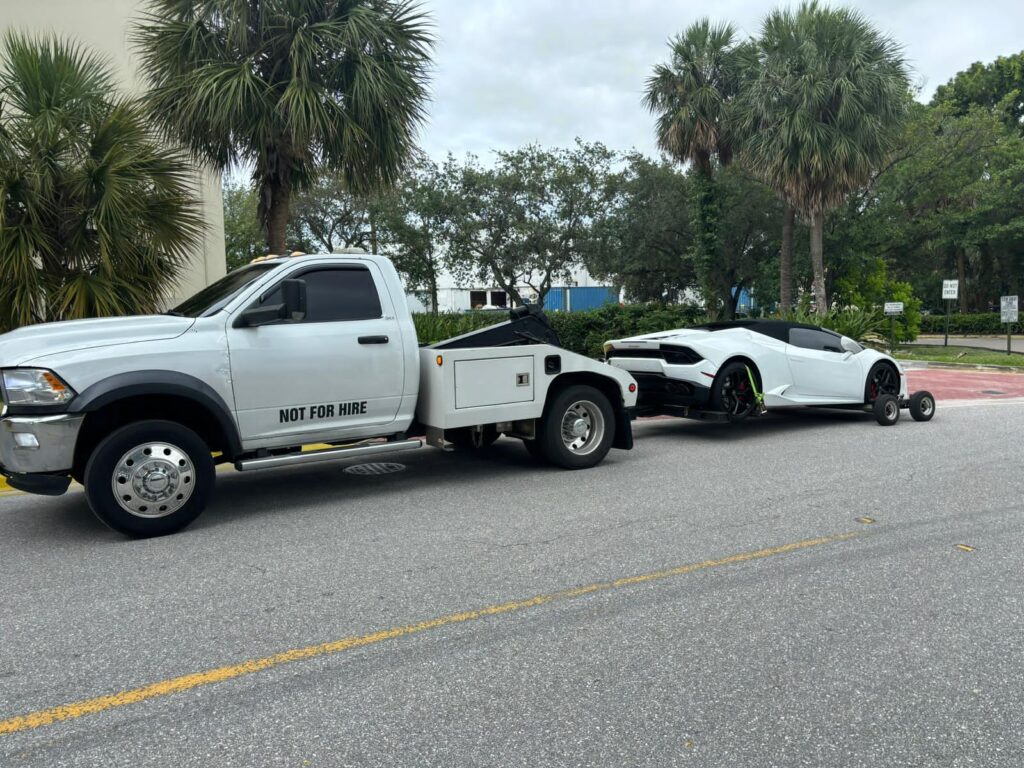 Towing and roadside service in Fort lauderdale florida