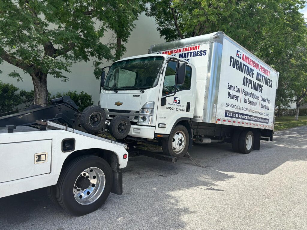 Towing and roadside service in Fort lauderdale florida